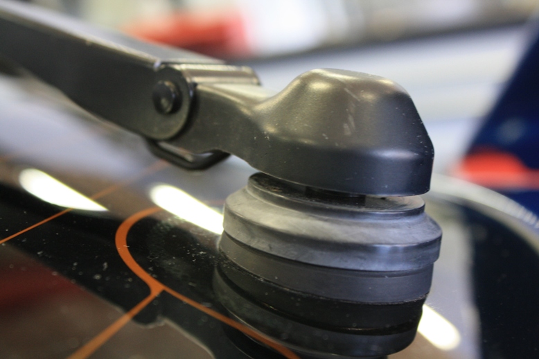 Honda Rear Wiper Arm Nut Cover